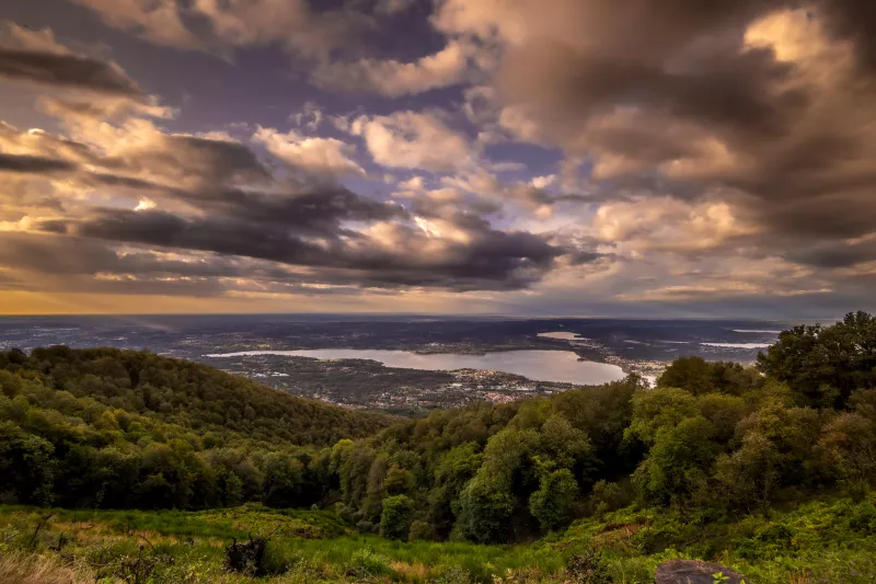 Veduta_dal_sentiero_Parco_dei_Fiori_Varese