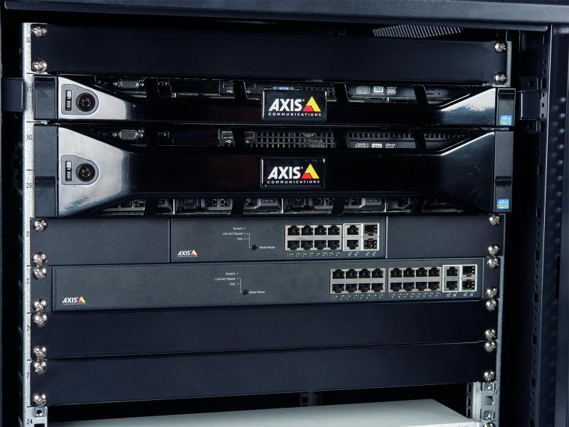 AXIS T8508 with rack mount kit