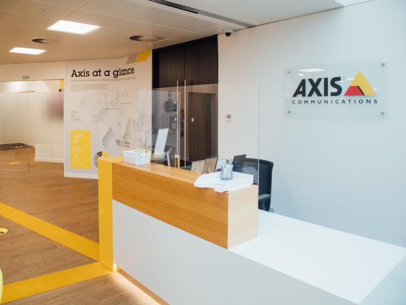 Axis experience center in Loncon