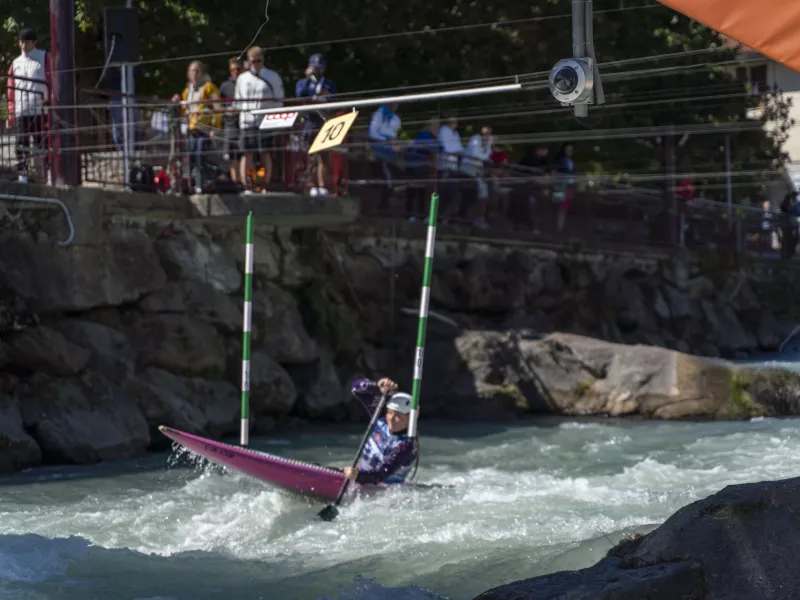 Canoe racing