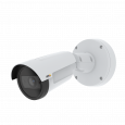 AXIS P1455-LE to stałopozycyjna zewnętrzna kamera IP typu bullet z funkcją Lightfinder i Forensic WDR. Widok kamery pod kątem z lewej.