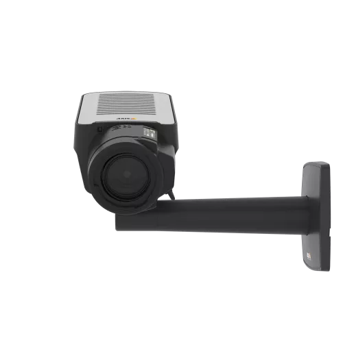 AXIS Q1615 Mk III IP Camera (正面から見た図)。