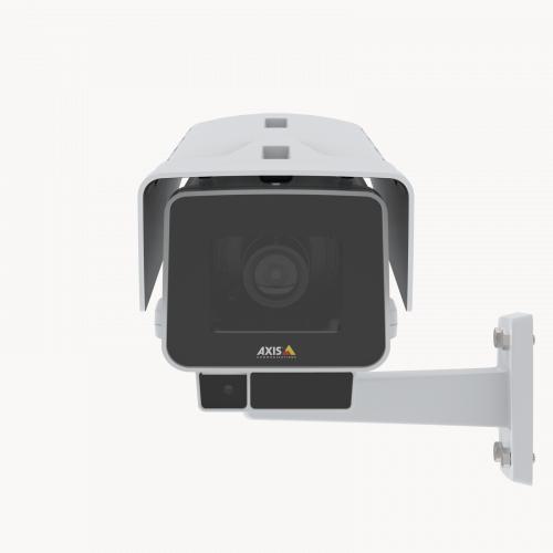 AXIS P1378-LE IP Camera는 흔들림 보정 및 OptimizedIR을 갖추었습니다. 이 제품은 전면에서 본 것입니다.